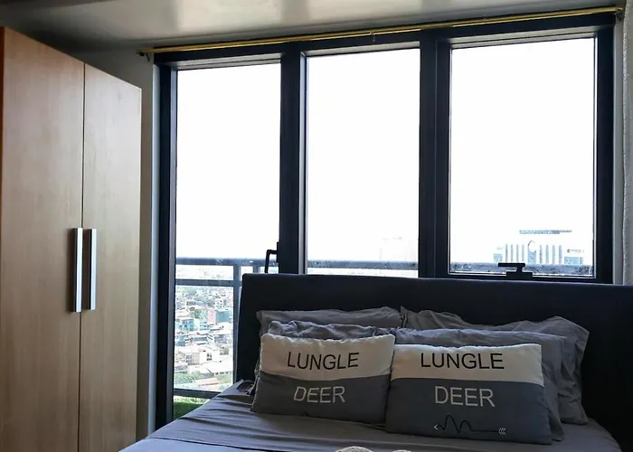 Apartamento Chosen Staycation Manila